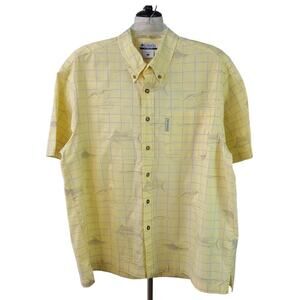 Columbia River Lodge Pale Yellow Gray Ocean Fish Short Sleeve Shirt NWOT  L